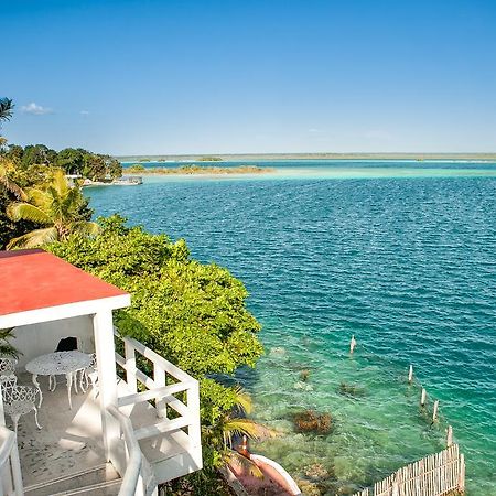Hotel Laguna Bacalar Exteriör bild