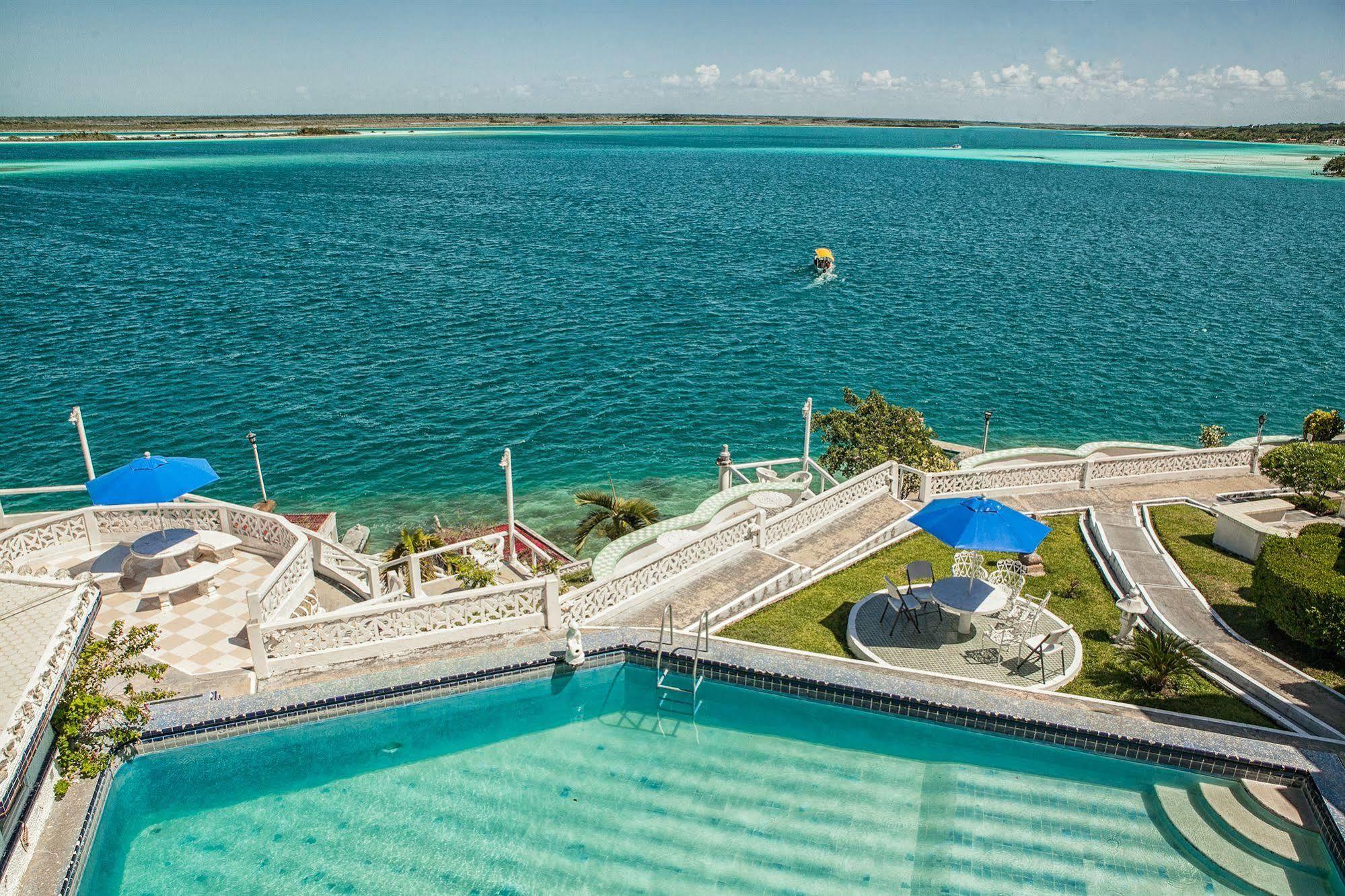 Hotel Laguna Bacalar Exteriör bild
